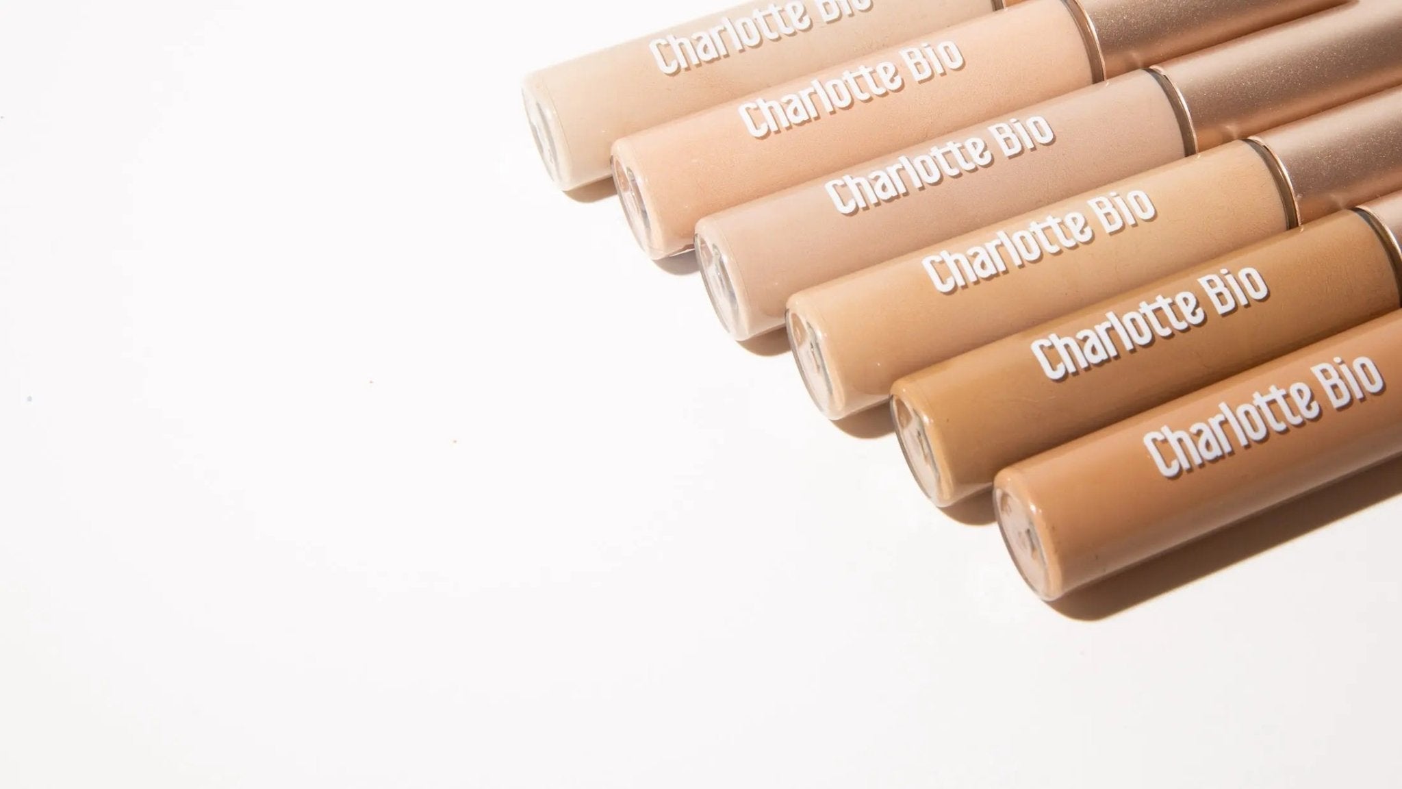 Comment appliquer son correcteur ? - Charlotte Bio Imagen