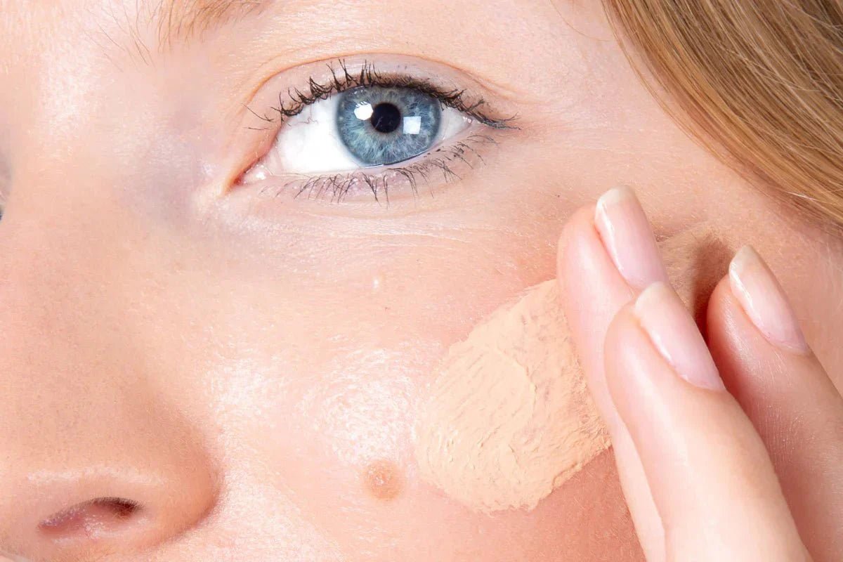 Comment bien choisir son produit de teint ? - Charlotte Bio Imagen