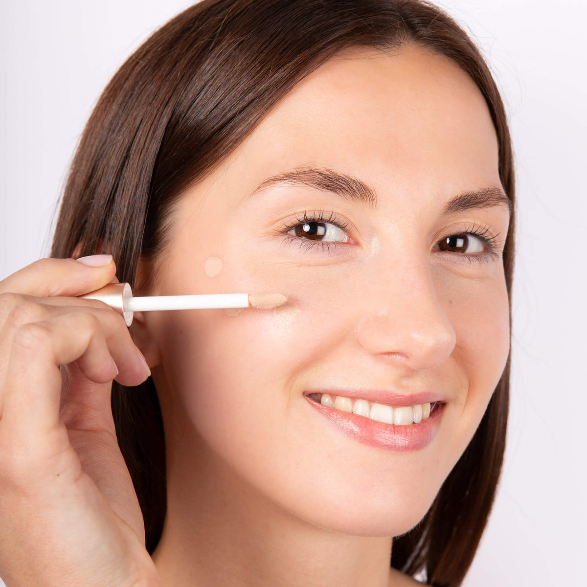 3701399705855 - Correcteur anti - cernes bio - Charlotte Bio