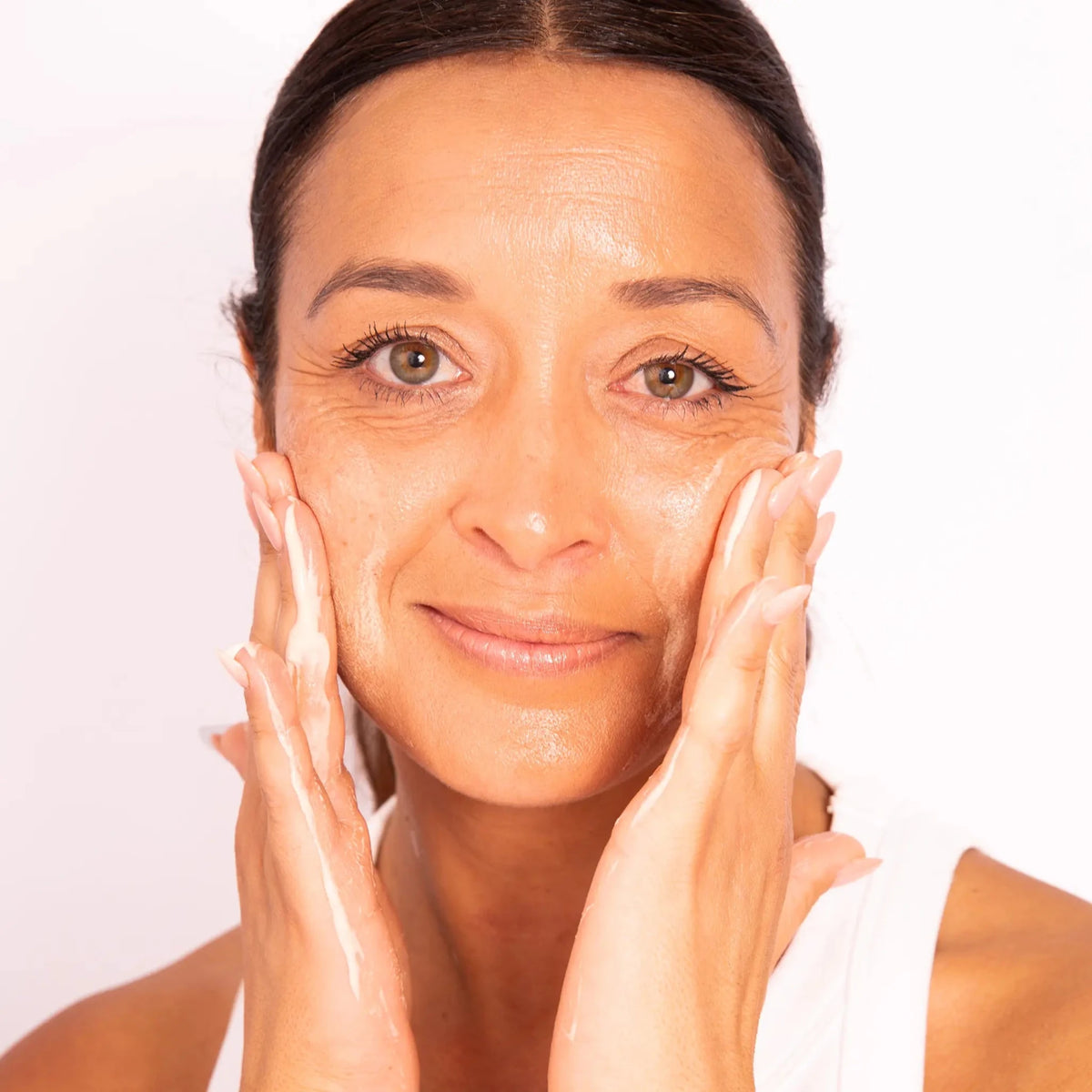 3701399707231-Crème nettoyante visage éclat bio - Charlotte Bio