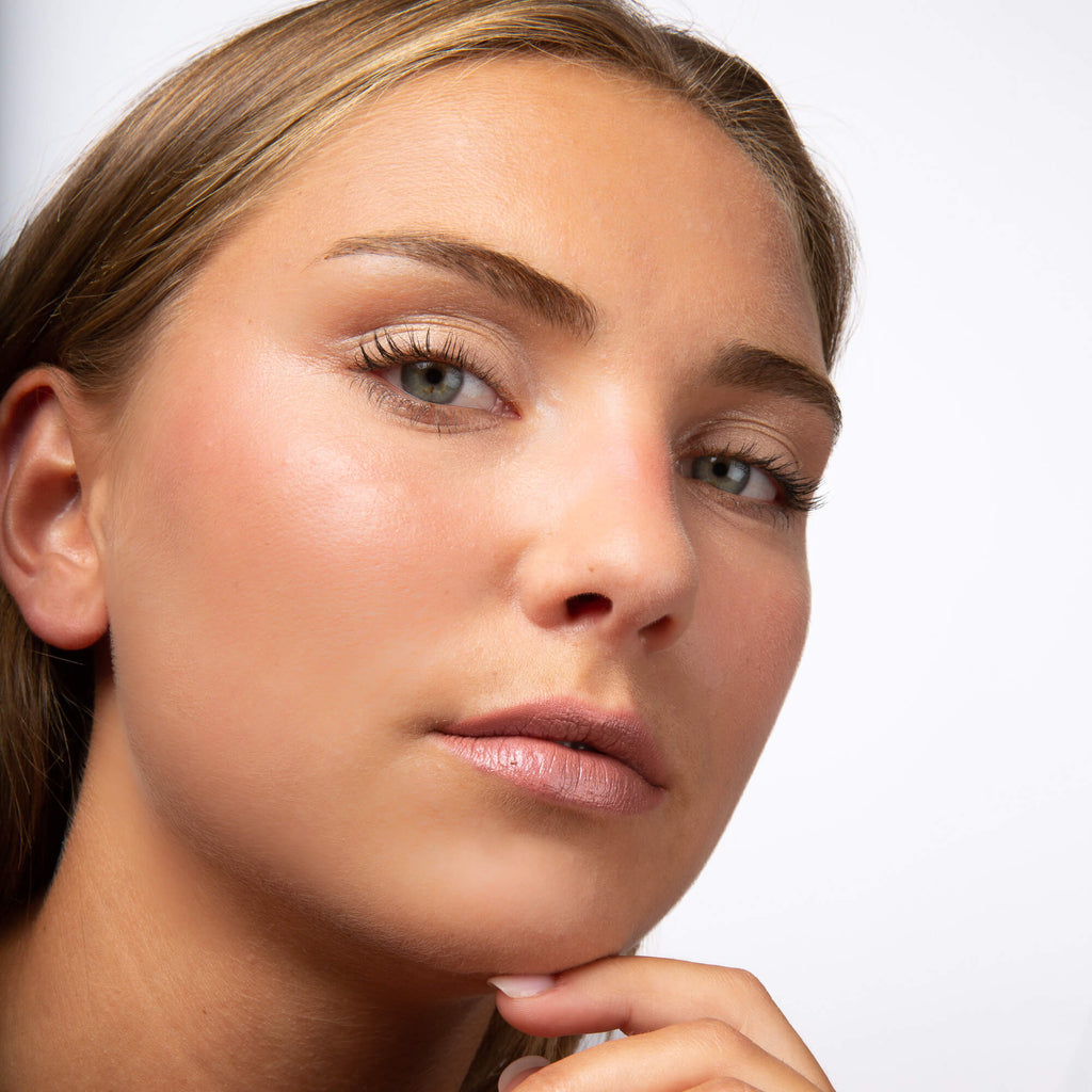 2024 - 14 - Duo crayon et rouge à lèvres - Charlotte Bio