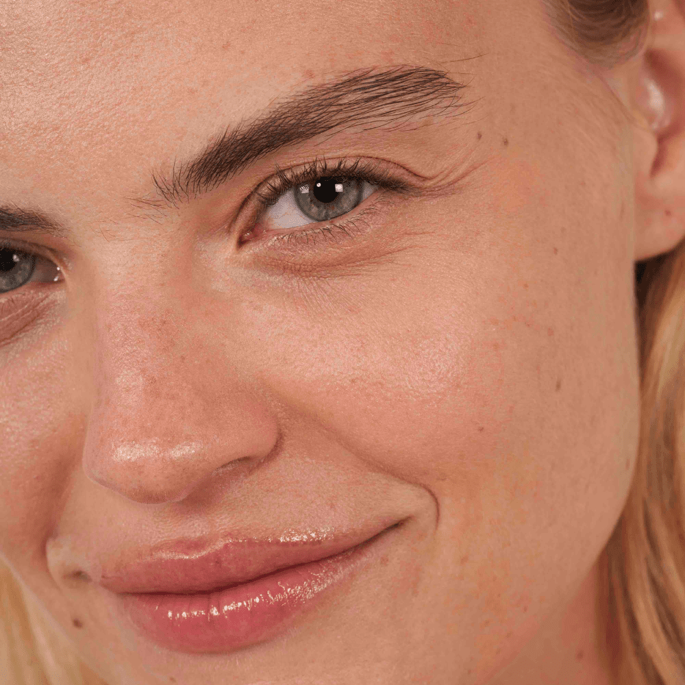 2022-3-bis - Duo gommage et base de teint - Charlotte Bio