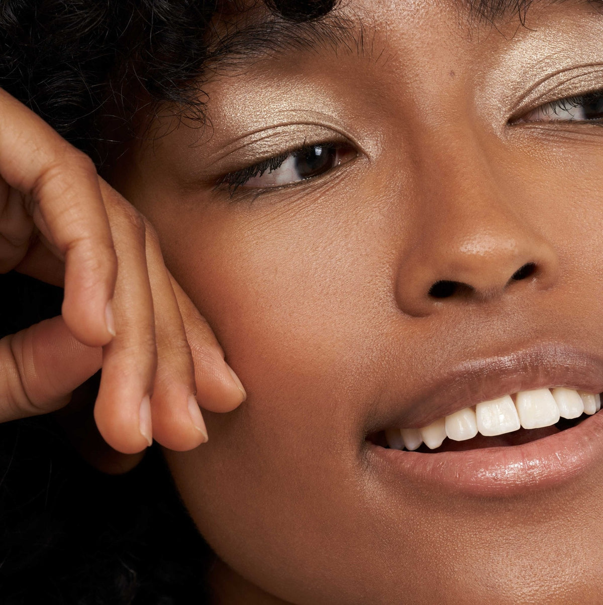 3701399700126-L'ombre à paupières liquide BIO - Charlotte Bio