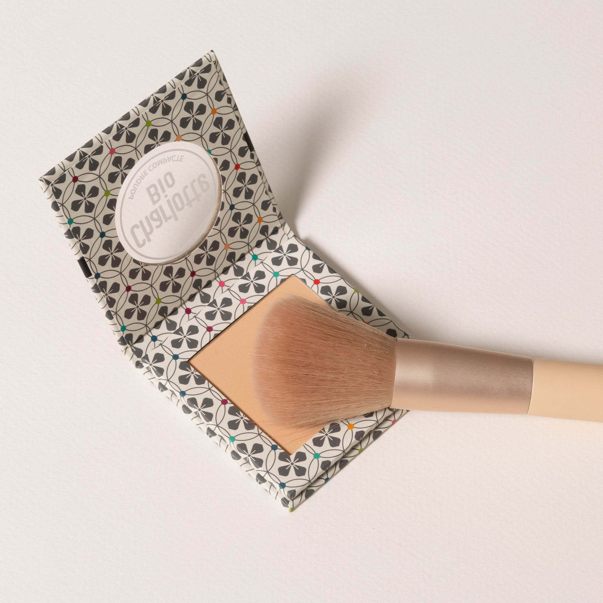 3701399702533-Pinceau poudre compacte - Charlotte Bio